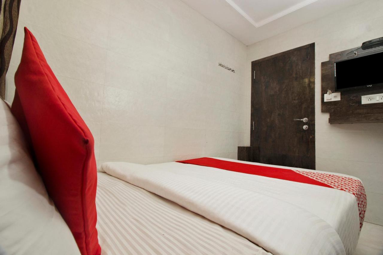 Oyo 6312 Paris Residency 3* Mumbai (Bombay)
